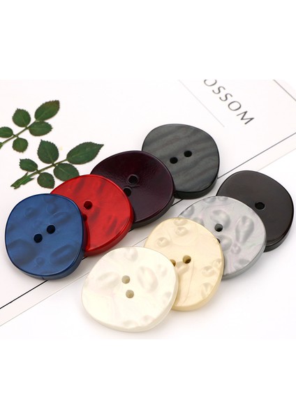 G Tarzı 31MMX34MM Düzensiz Reçine Düğmeler Giyim Için 2 Delik Dekoratif Plastik Düğmeler Dıy Rüzgarlık Gömlek Kazak Dikiş Aksesuarları (Yurt Dışından) fiyatları