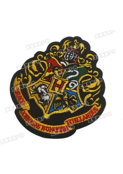 No.5 Tarzı Işlemeli Gryffindor Hufflepuff Ravenclaw Slytherin Crest Logo Yamaları Kanca Geri Moral Askeri Rozet Raptiye (Yurt Dışından)