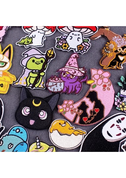 PE5383CT Stili Sıcak Anime Giysiler Üzerinde Yamalar Dıy Ruhların Kaçışı Giysi Yamaları Demir On Patch Komik Hayvanlar Giyim Için Işlemeli Yamalar (Yurt Dışından)
