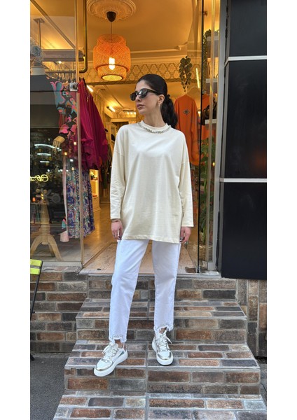 4737 Yakası Taşlı Sweat-Krem