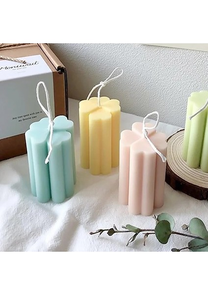 Küçük B Stili 3D El Yapımı Akrilik Kalıplar Dört Yapraklı Yonca Sabun Kalıbı Mum Kalıbı Reçine Kil Kalıp Aroma Taş Kalıpları Sabun Mum Yapma Malzemeleri (Yurt Dışından) modelleri