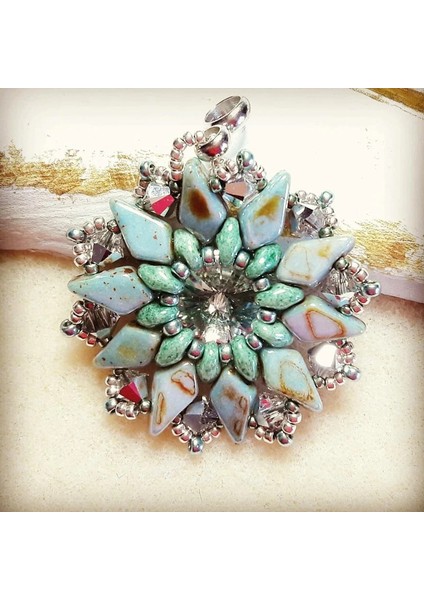 SD013 Stili Бисер Taidian Seedbeads Superduo 2*5mm Фиолетовый Perles 3grams Diy Garmen Boncuk Işi Braclets Kolye Hediye Yapımı Hakkında (Yurt Dışından) fırsatları