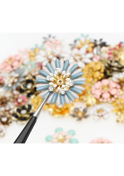 No.6 Tarzı Yeni Damla Yağ Çiçek Yapay Elmas Metal Düğme ile Flatback Dekoratif Düğmeler Giyim Dıy Dikiş Çanta Takı Aksesuarları (Yurt Dışından) modelleri