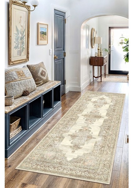 Bej ve Krem Tonlarında Zarif Fars Motifli Eskitilmiş Vintage Dijital Şönil Halı fırsatları