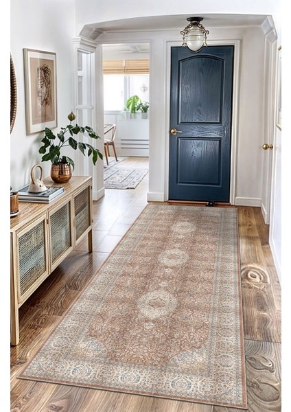 Bej ve Kahverengi Vintage Çiçek Motifli Anadolu Halısı Dijital Şönil Halı fırsatları