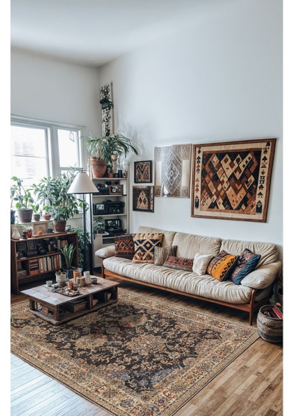 Vintage Halı Modern Motifli Bej ve Antrasit Klasik Desenli Dijital Şönil Halı