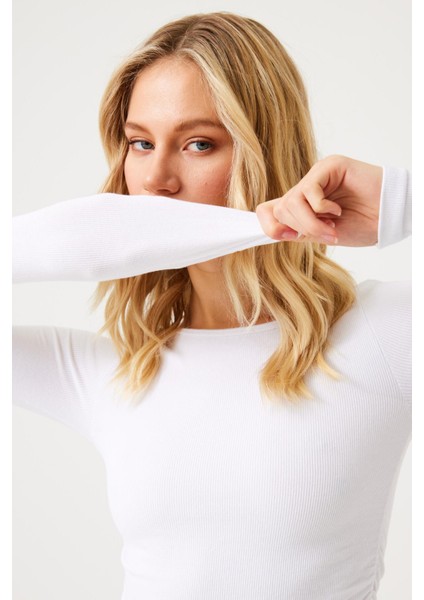 Aura Uzun Kol Büzgülü Tshirt Beyaz modelleri