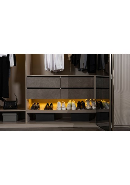 Milano Gardrop - 4 Kapılı indirimleri