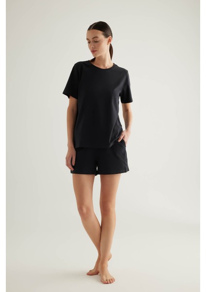 Kadın Pamuklu Kısa Kollu Şortlu Takım fiyatları