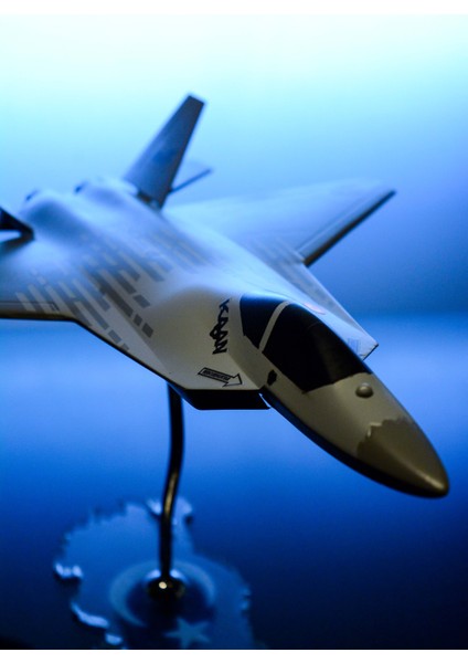 Eşya Tusaş Taı Kaan 1/48 Ölçekli Tüsaş Savaş Uçağı Modeli – Dekoratif Biblo & Koleksiyon Figürü