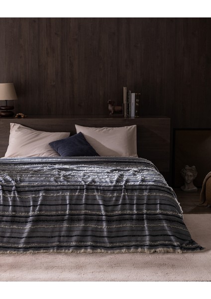 Montjalin Çift Kişilik Yatak Örtüsü - Indigo