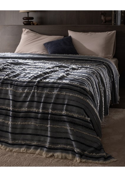 Montjalin Çift Kişilik Yatak Örtüsü - Indigo fiyatları