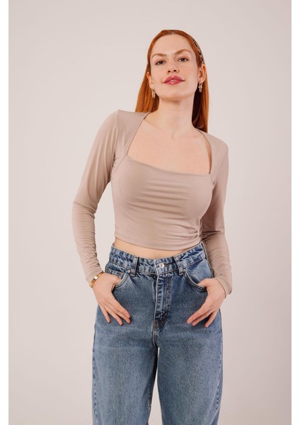 Kadın Kare Yaka Basic Krem Bluz