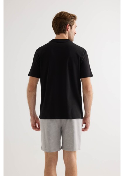 Erkek Pamuklu Kısa Kollu T-Shirt fırsatları