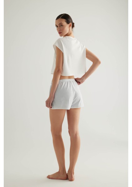 Kadın Pamuklu Kısa Kollu Şortlu Pijama Takımı fırsatları