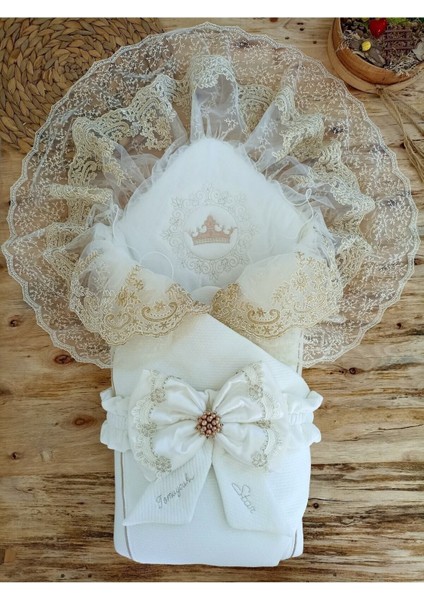 Sahra Stars Taçlı Erkek / Kız Bebek Unisex Kundak Ekru