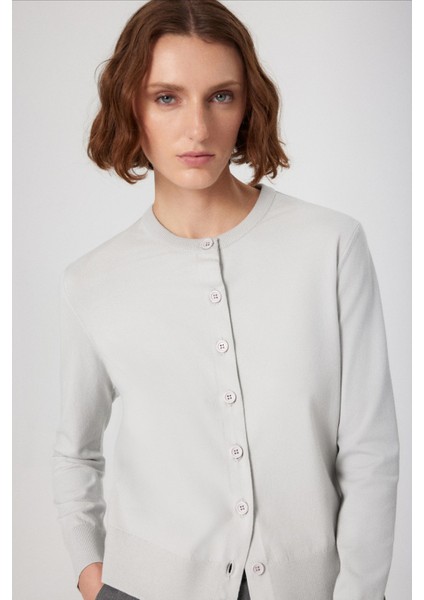 Açık Gri Düğme Detaylı Kadın Hırka fiyatları