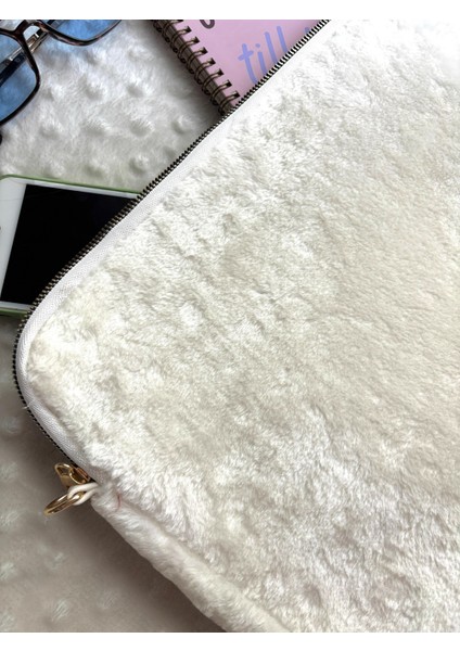 13-13.3-14 Inch Peluş Macbook, Laptop Çantası, Toscase (Askısız) 36X26CM modelleri
