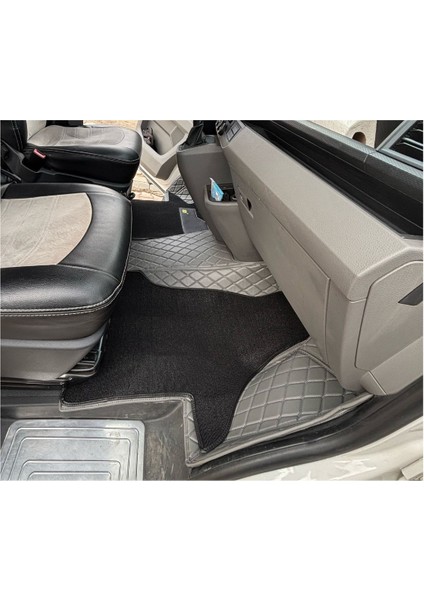 Volkswagen Transporter T6-T7 Araca Özel 8d Çift Katmanlı Havuzlu Paspas Takımı