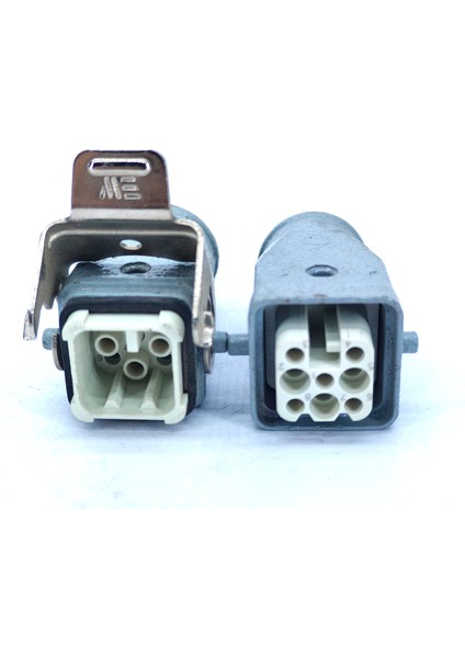 93601-0077 Connecteur: Hdc Insert De Contact Femelle S-D,s-D7 Pın: 8 7+Pe Molex