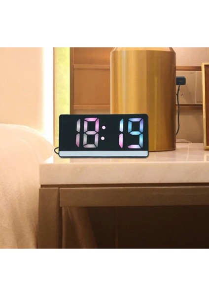 Yeni Model Renkli LED Ekran Ses Kontrollü,parlaklık Ayarlı Masaüstü Saat Alarm-Takvim-Sıcaklık Ölcer