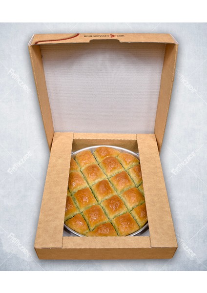 Özel Kare Baklava Tepside