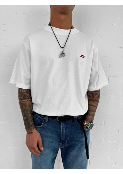 Erkek Oversize Nakışlı T-Shirt Beyaz indirimleri