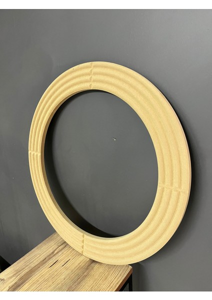 Yuvarlak Ayna Çerçevesi 56 cm Çapında Üç Kanallı