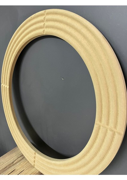 Yuvarlak Ayna Çerçevesi 56 cm Çapında Üç Kanallı indirimleri
