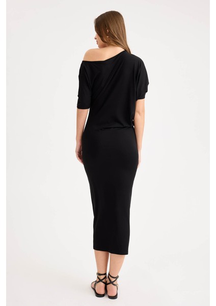 Kayık Yaka Kısa Kol Modal Elbise indirimleri