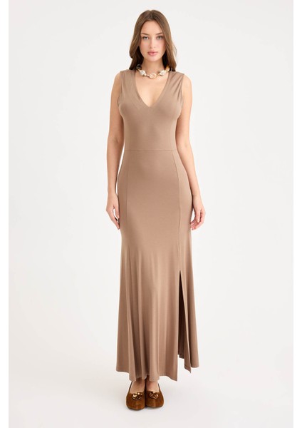 V Yaka Sıfır Kol Modal Uzun Elbise