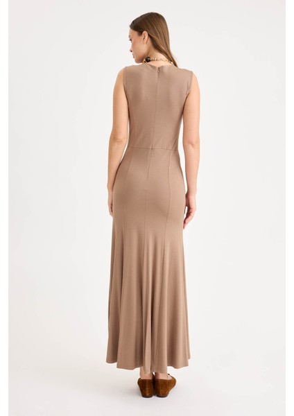 V Yaka Sıfır Kol Modal Uzun Elbise fırsatları