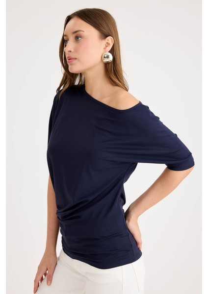 Kayık Yaka Kısa Kol Modal Bluz fırsatları