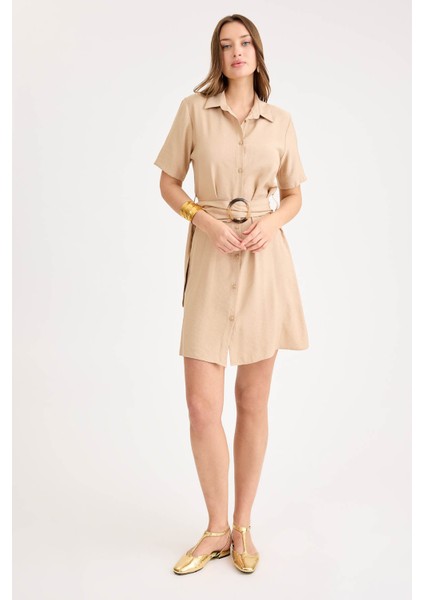 Önü Düğmeli Kısa Kol Kemerli Elbise fiyatları