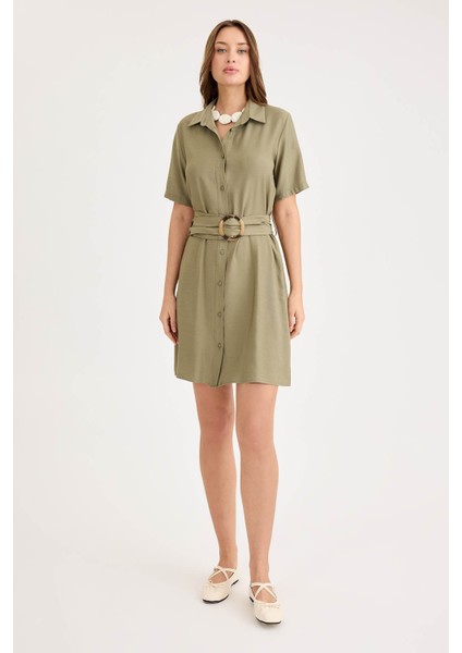 Önü Düğmeli Kısa Kol Kemerli Elbise fiyatları