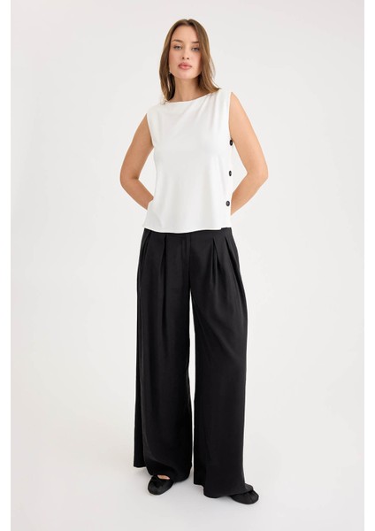 Yanları Düğmeli Sıfır Kol Modal Bluz fiyatları