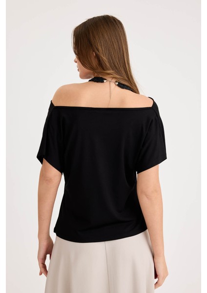 Degaje Yaka Dökümlü Bluz indirimleri