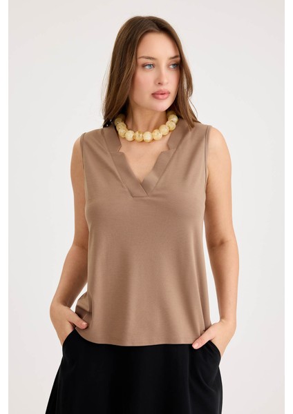 V Yaka Sıfır Kol Bluz