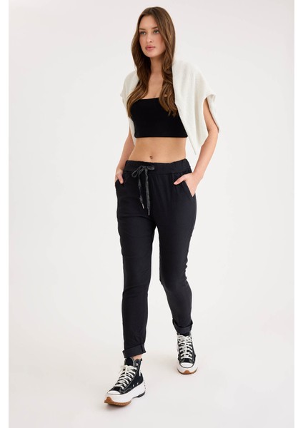 Beli Simli Bağcıklı Havuç Kesim Pantolon fırsatları