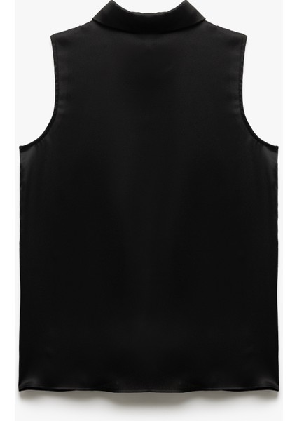 Düğmeli Klasik Yaka Kolsuz Saten Gömlek indirimleri