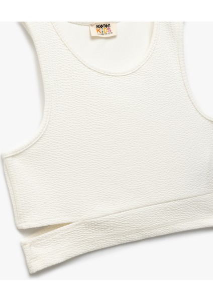 Pencere Detaylı Slim Fit Bürümcük Kolsuz Bisiklet Yaka Crop Atlet modelleri