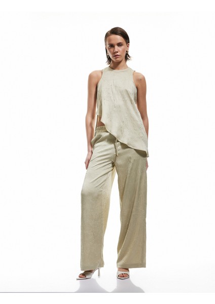 Beli Bağlamalı Yüksek Bel Geniş Paça Dokulu Saten Pantolon fiyatları