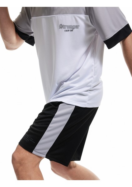 Baskılı Cepli Beli Bağcıklı Renk Bloklu Bermuda Spor Şort fiyatları