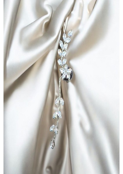 Earcuff Sallantılı Zirkon Taş