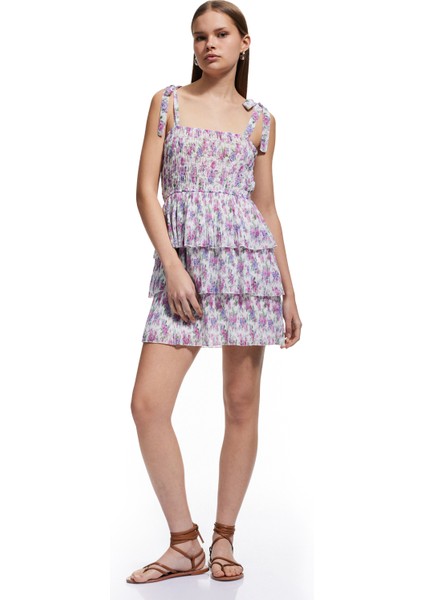 Katlı Volanlı Askılı Kare Yaka Çiçekli Viskon Mini Elbise