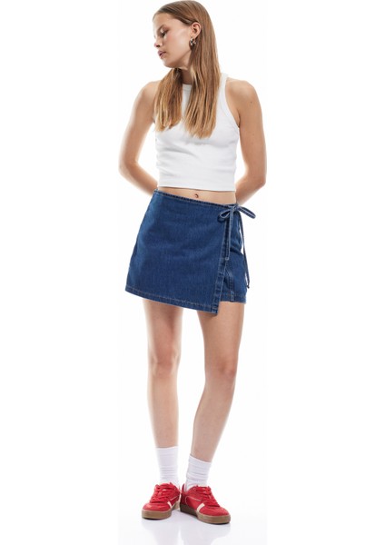 Pamuklu Bağlama Detaylı Mini Denim Şort Etek
