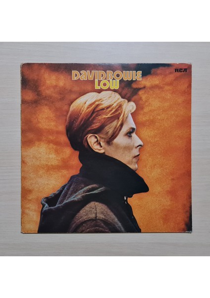 - Low - 1977 - Dönem Baskı Plak - Longplay - Lp