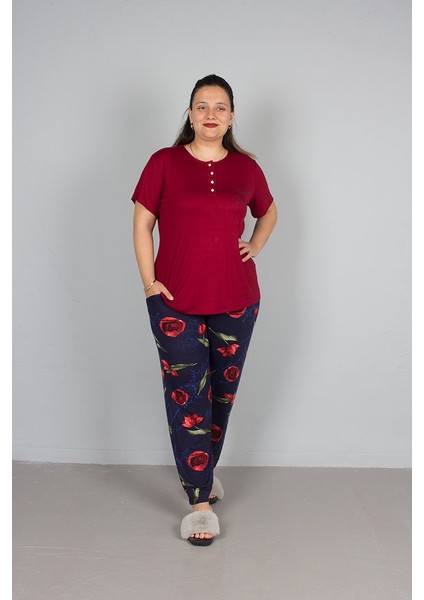 Büyük Beden Alt Çiçek Desenli Üst Bordo Pijama Takım