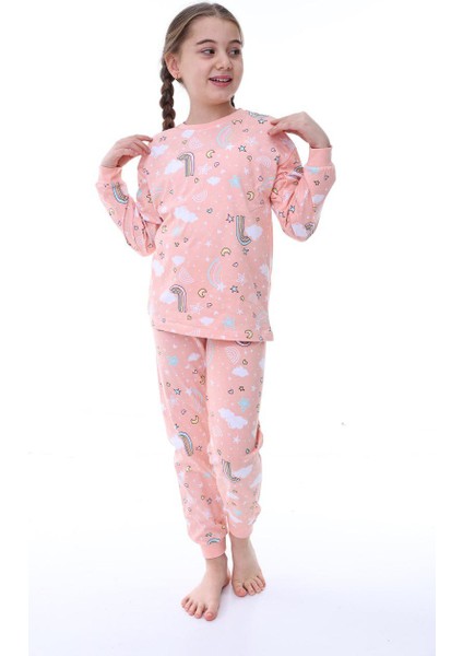 Mevsimlik Gökkuşağı Desenli Kız Çocuk Pijama Takımı