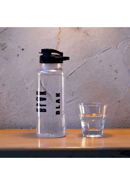Pratik Flip-Top Kapaklı Polikarbon Su Şişesi - 550 Ml.